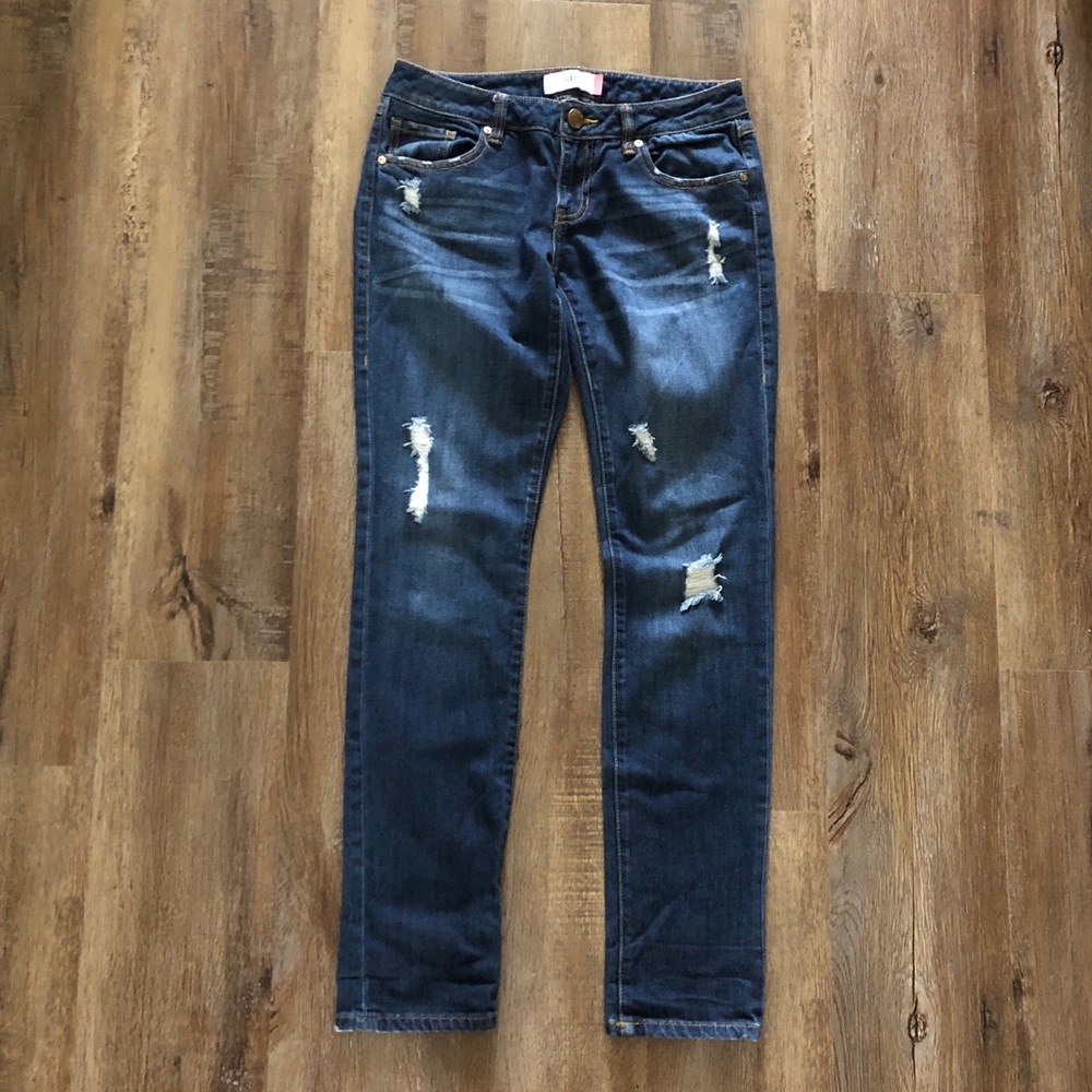 Cabi Slim Boyfriend Jeans